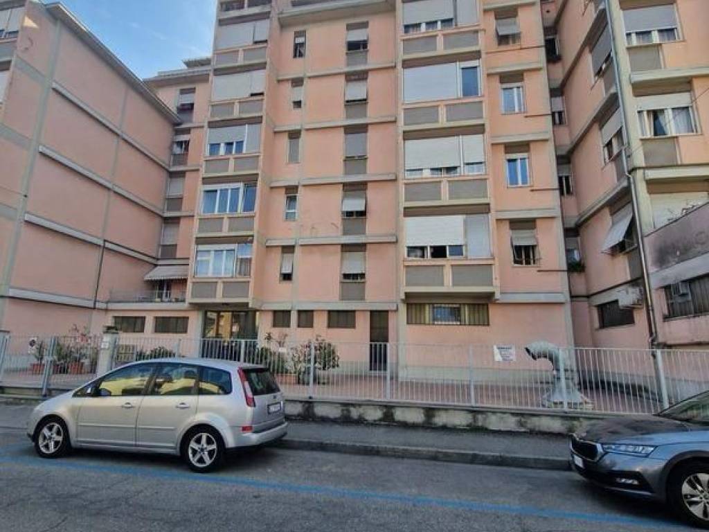 appartamento in vendita a Parma in zona San Leonardo
