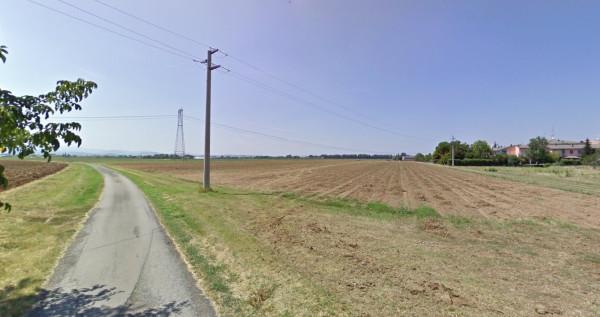 negozio in vendita a Parma in zona Corcagnano