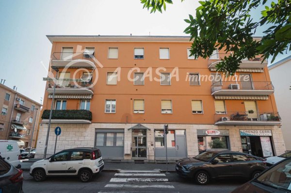 appartamento in vendita a Parma in zona Centro Storico