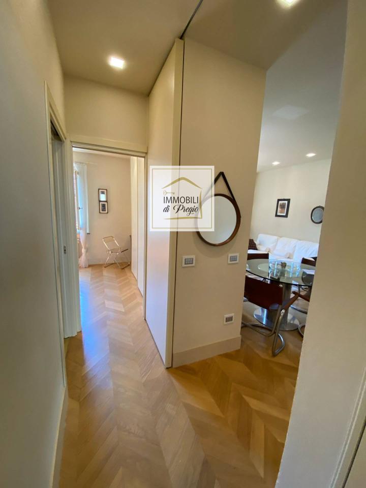 appartamento in vendita a Parma in zona Centro Storico