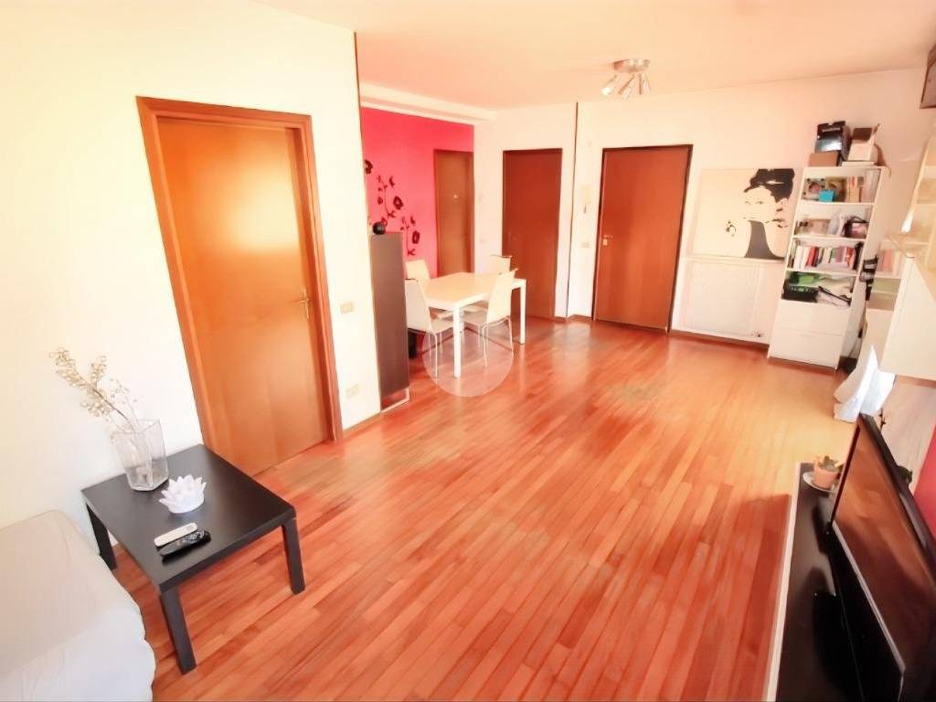 appartamento in vendita a Parma in zona Cittadella