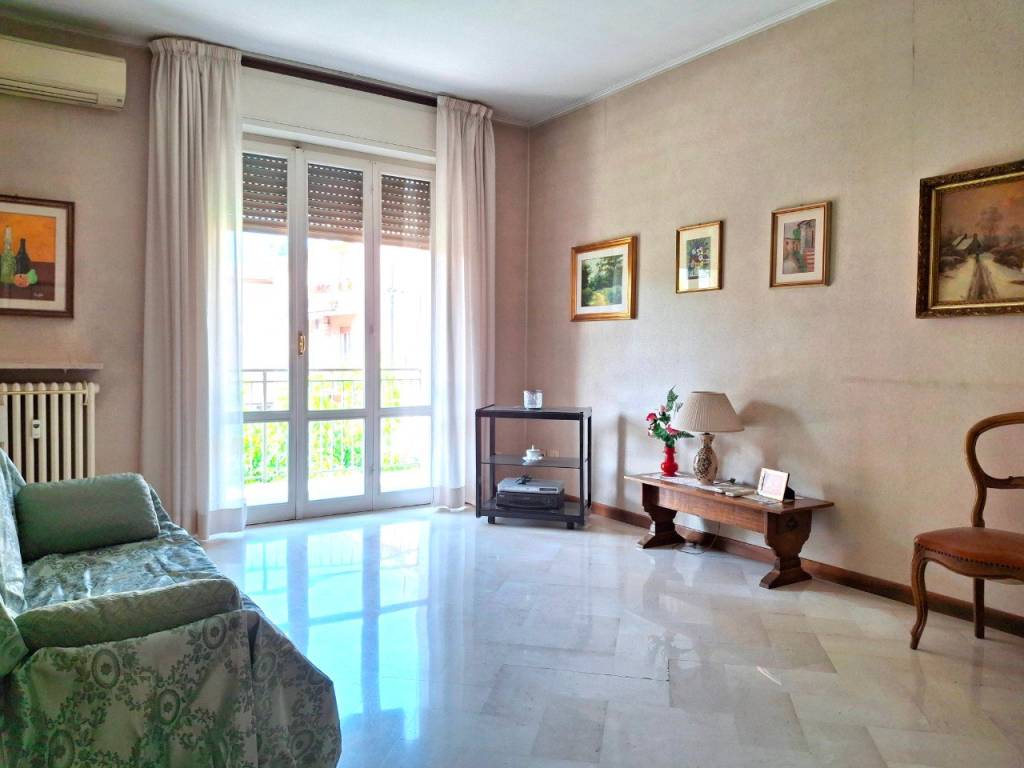 appartamento in vendita a Parma in zona Cittadella