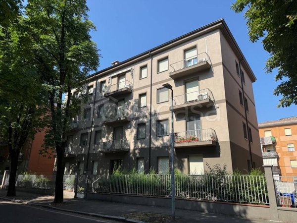 appartamento in vendita a Parma in zona Montanara