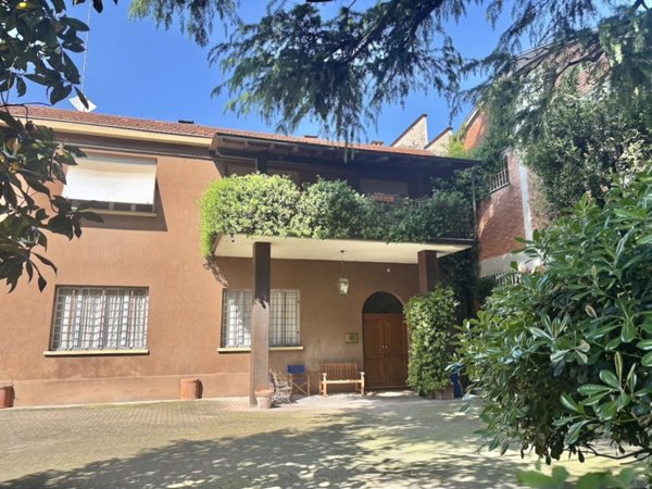 casa indipendente in vendita a Parma in zona San Leonardo