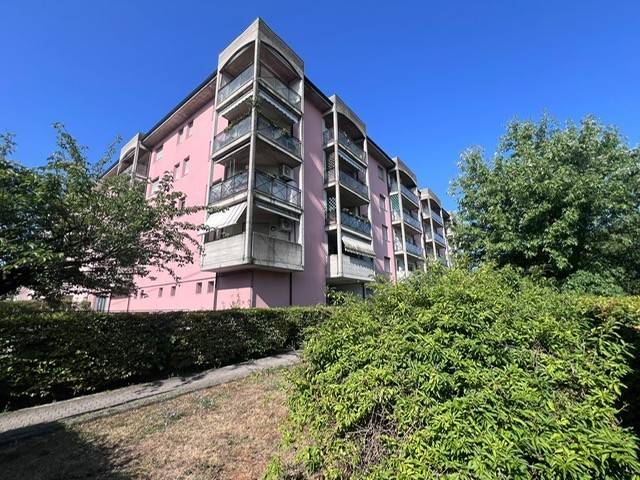 appartamento in vendita a Parma in zona San Lazzaro