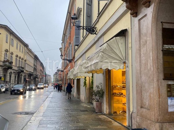 negozio in vendita a Parma in zona Centro Storico