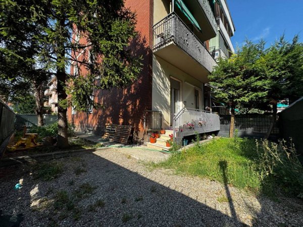 appartamento in vendita a Parma in zona Montanara
