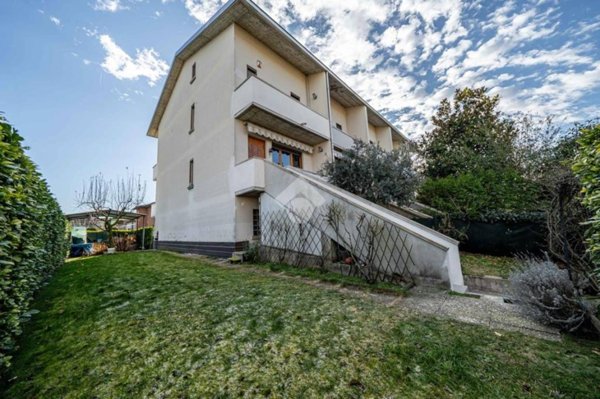 casa indipendente in vendita a Parma in zona Vigatto