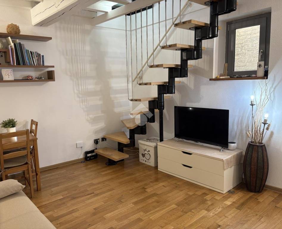 appartamento in vendita a Parma in zona Centro Storico