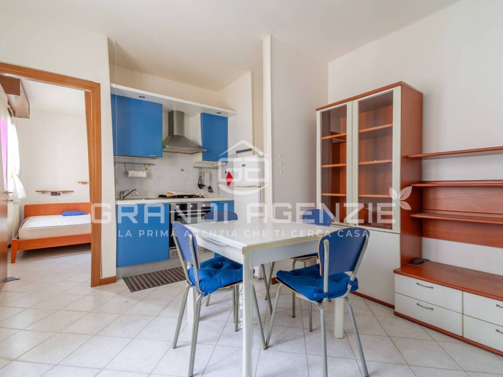appartamento in vendita a Parma in zona Cittadella
