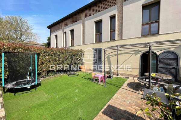 casa indipendente in vendita a Parma in zona San Prospero