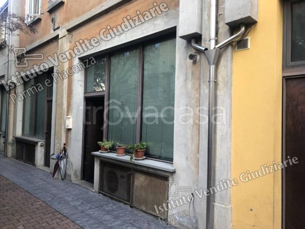 appartamento in vendita a Parma in zona Pablo