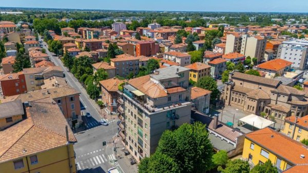 appartamento in vendita a Parma in zona San Leonardo