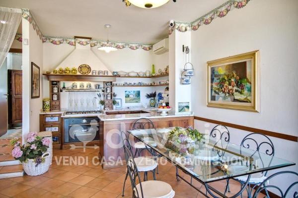 casa indipendente in vendita a Parma in zona Vicofertile
