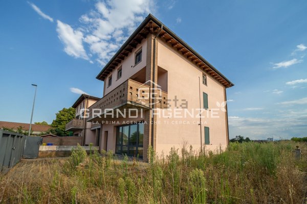 casa indipendente in vendita a Parma in zona Gaione