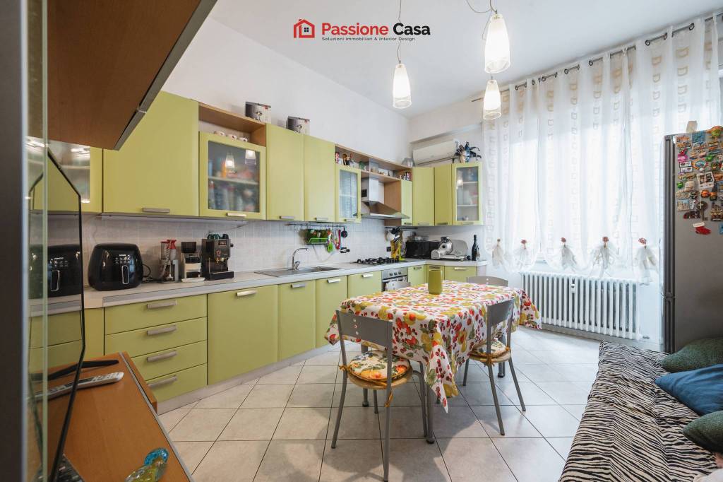 appartamento in vendita a Parma in zona San Leonardo