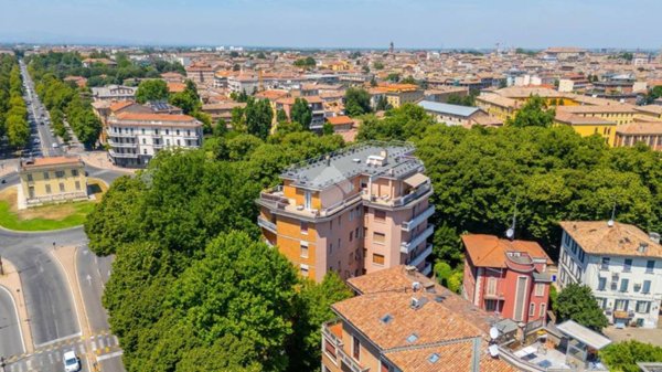 appartamento in vendita a Parma in zona San Lazzaro