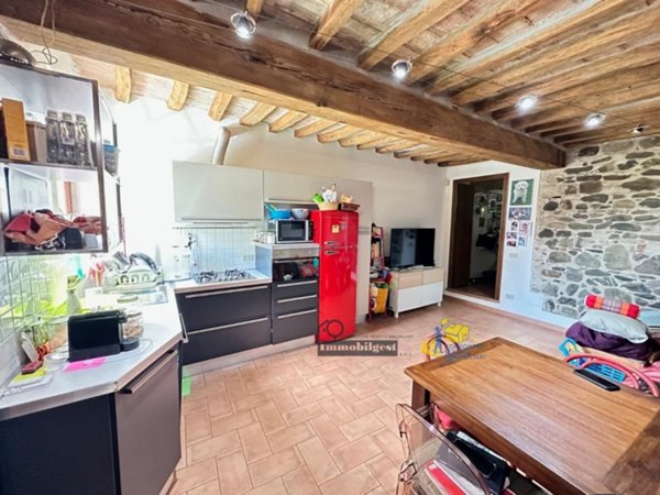 appartamento in vendita a Parma in zona Botteghino