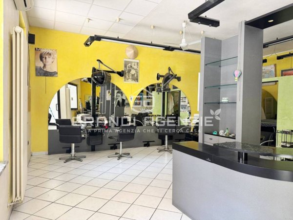 negozio in vendita a Parma in zona San Leonardo
