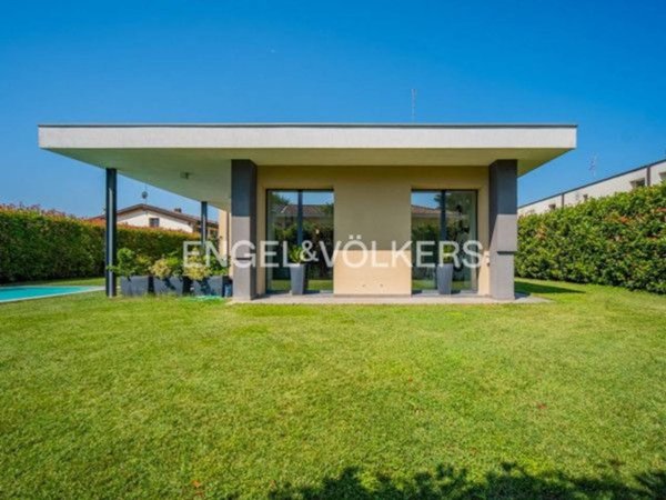 casa indipendente in vendita a Parma in zona Cittadella