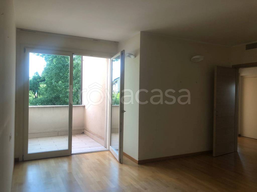 casa indipendente in vendita a Parma in zona Molinetto
