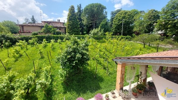 quadrivano in vendita a Parma