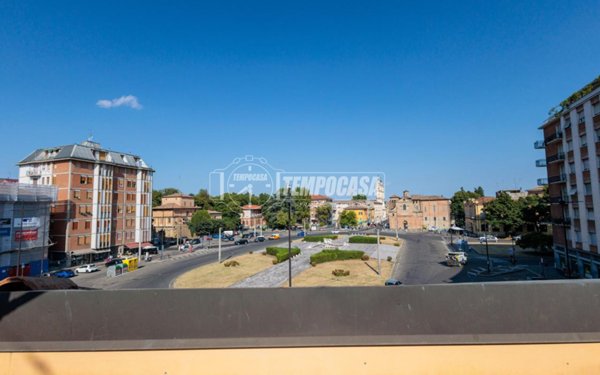 appartamento in vendita a Parma in zona Centro Storico