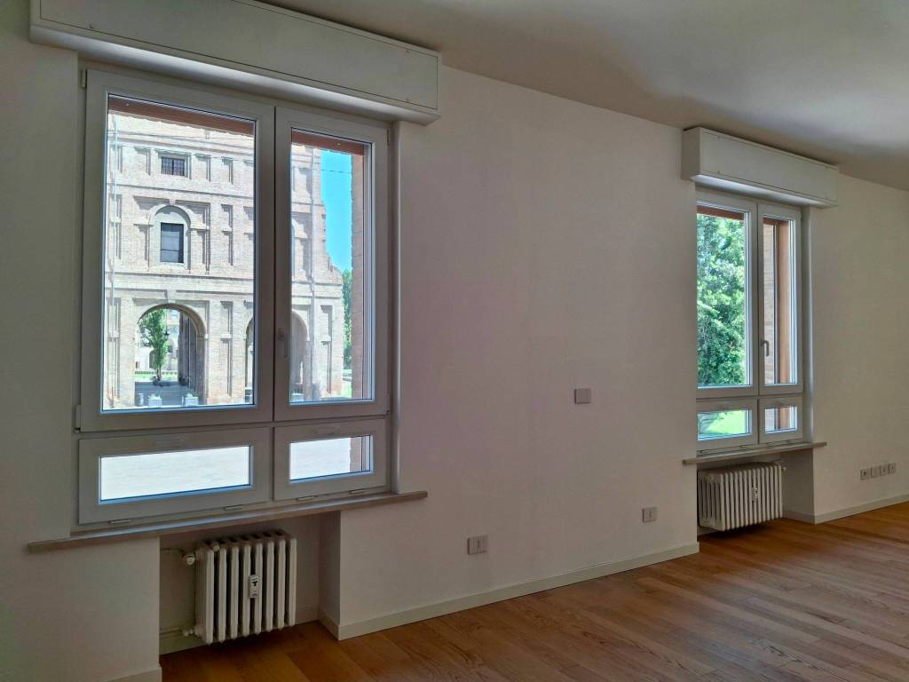 appartamento in vendita a Parma in zona Centro Storico