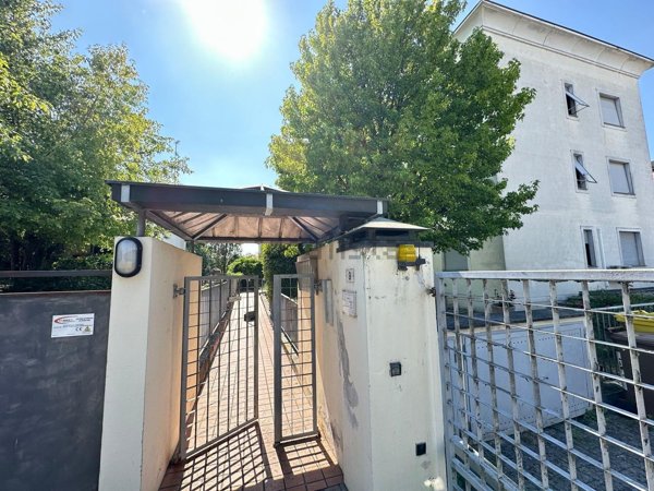 appartamento in vendita a Parma in zona Porporano
