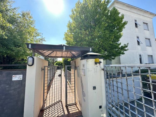 appartamento in vendita a Parma in zona Porporano