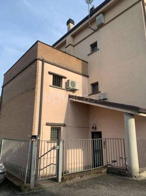 appartamento in vendita a Parma in zona Montanara
