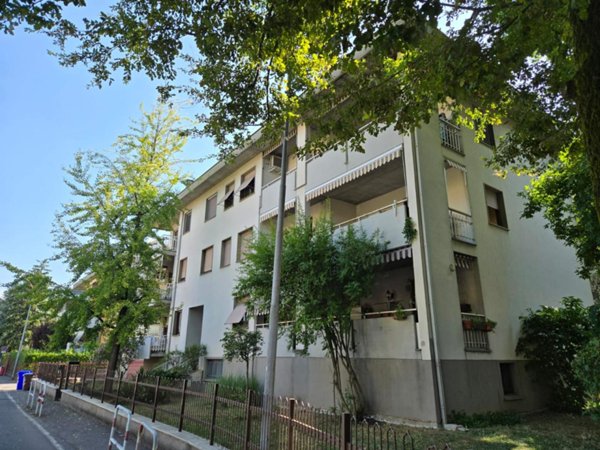 appartamento in vendita a Parma in zona San Leonardo