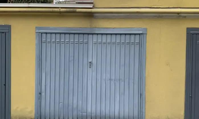 negozio in vendita a Parma in zona Molinetto