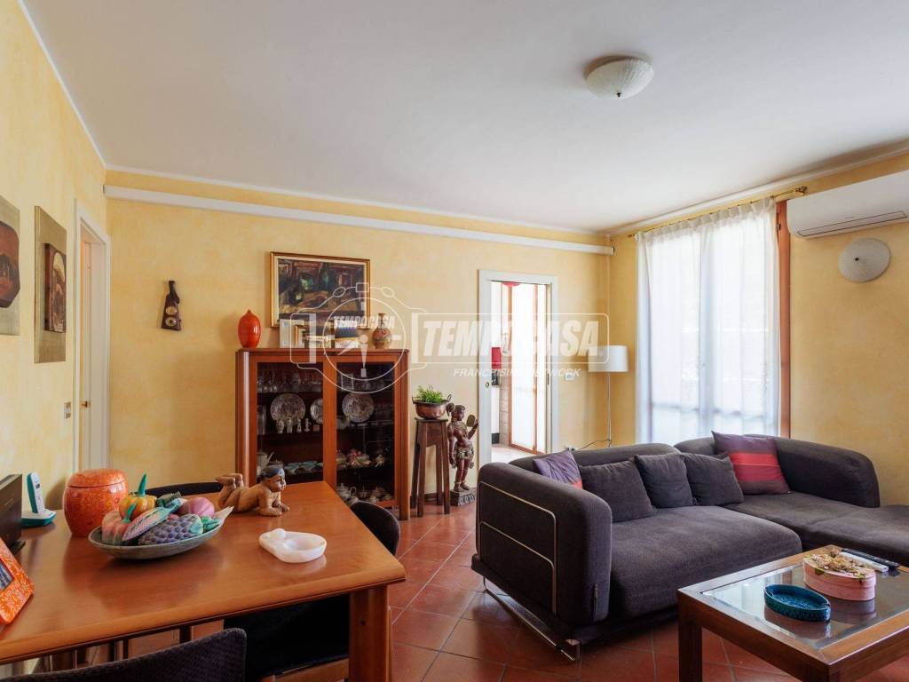 appartamento in vendita a Parma in zona San Lazzaro