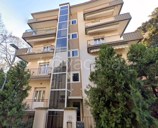 appartamento in vendita a Parma in zona Montanara