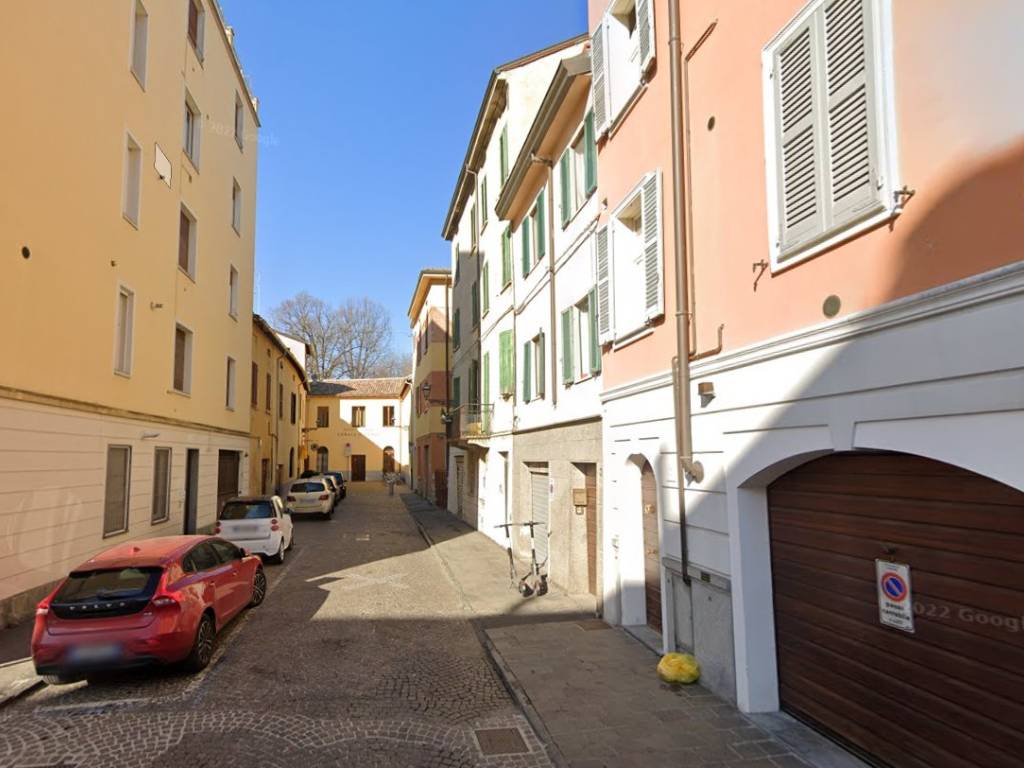 casa indipendente in vendita a Parma in zona Centro Storico