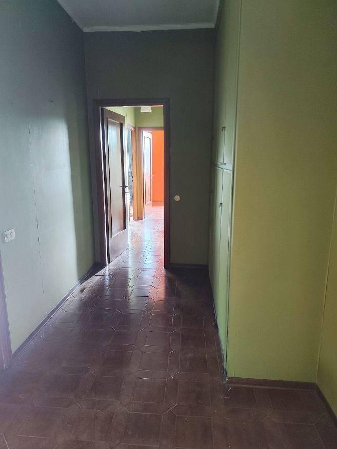 appartamento in vendita a Parma in zona Montanara
