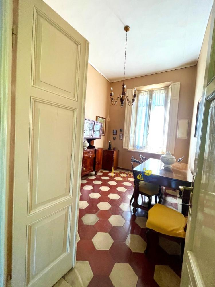 appartamento in vendita a Parma in zona Cittadella