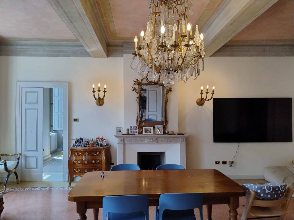 appartamento in vendita a Parma in zona Centro Storico