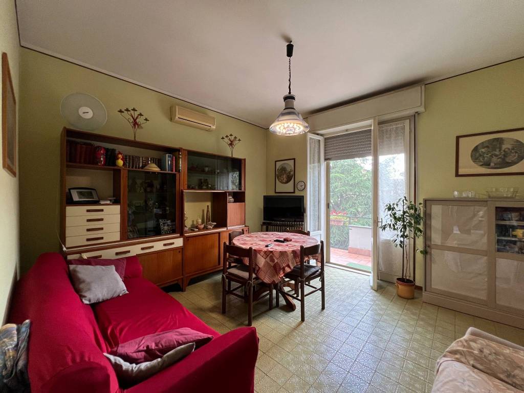 appartamento in vendita a Parma in zona Cittadella