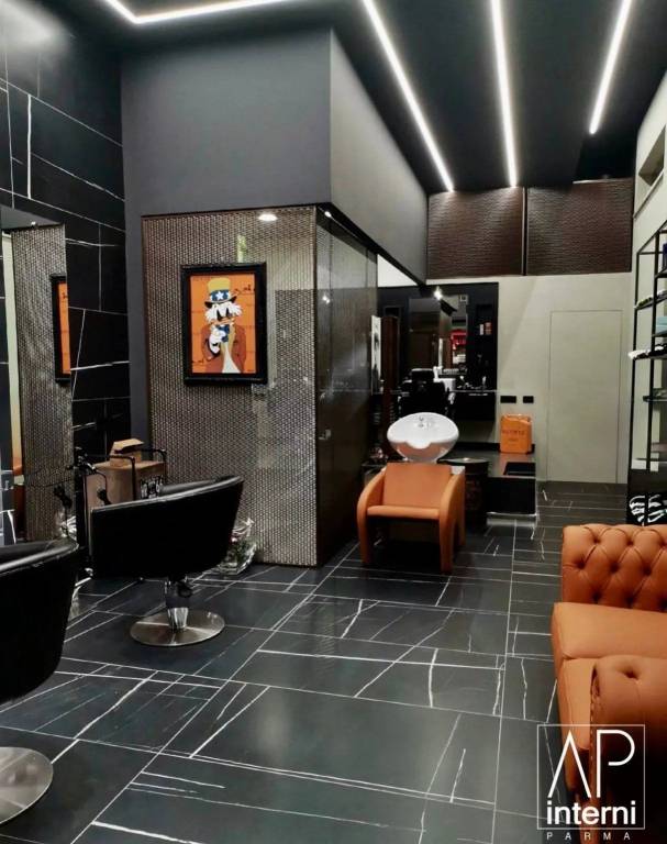 negozio in vendita a Parma in zona San Lazzaro