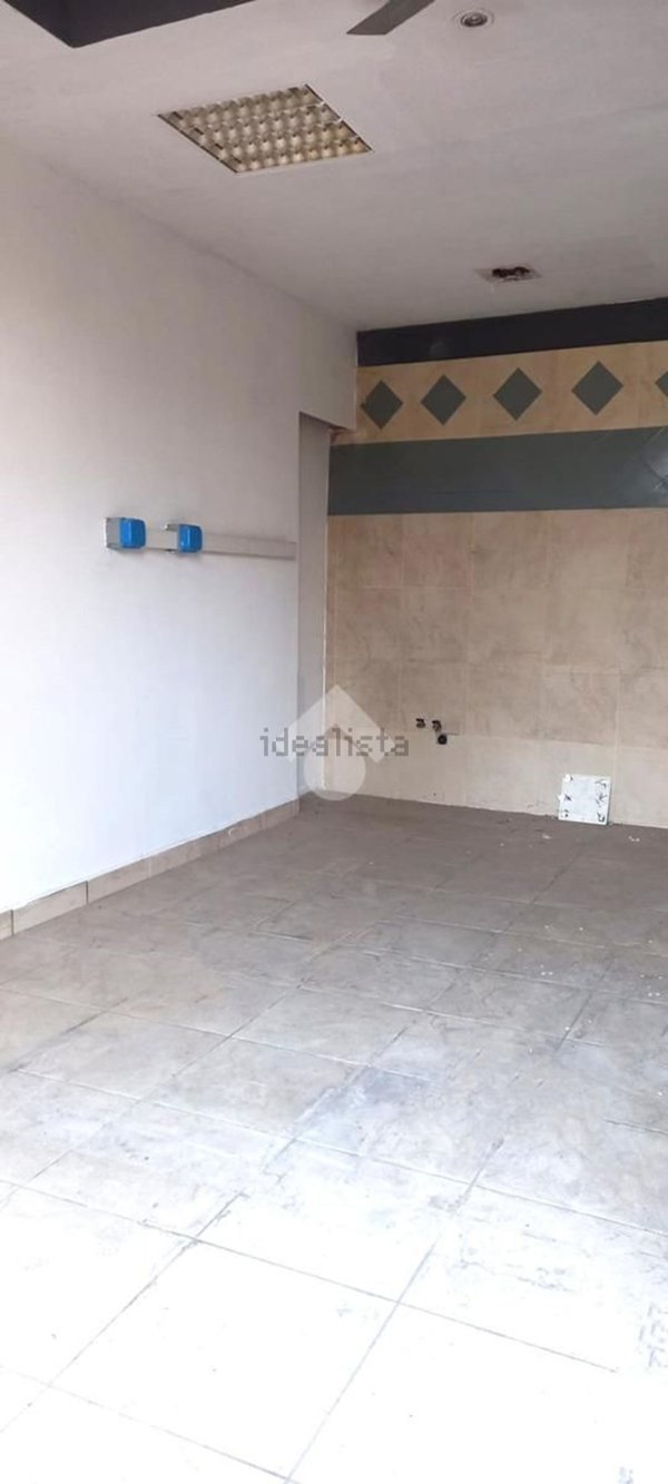 negozio in vendita a Parma in zona San Lazzaro