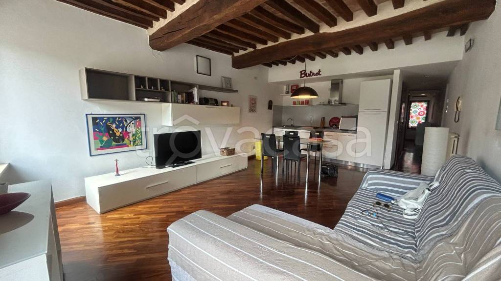 appartamento in vendita a Parma in zona Centro Storico