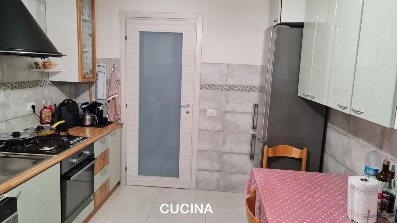 appartamento in vendita a Parma in zona Montanara