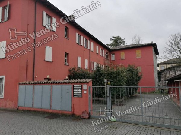 appartamento in vendita a Parma in zona Vigatto