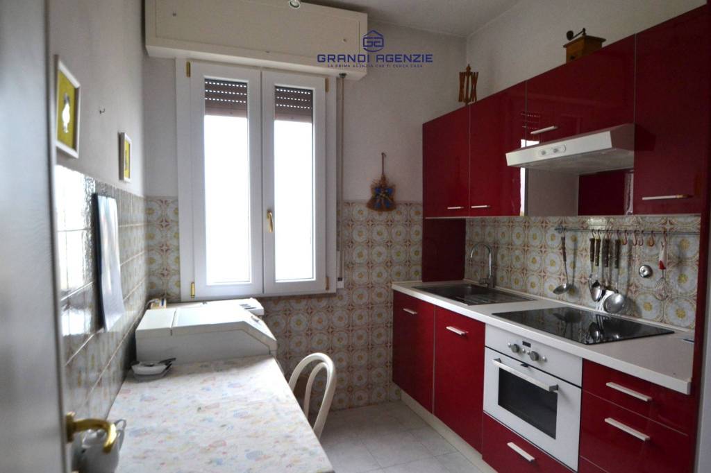 appartamento in vendita a Parma in zona Montanara