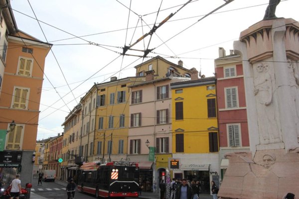appartamento in vendita a Parma in zona Centro Storico