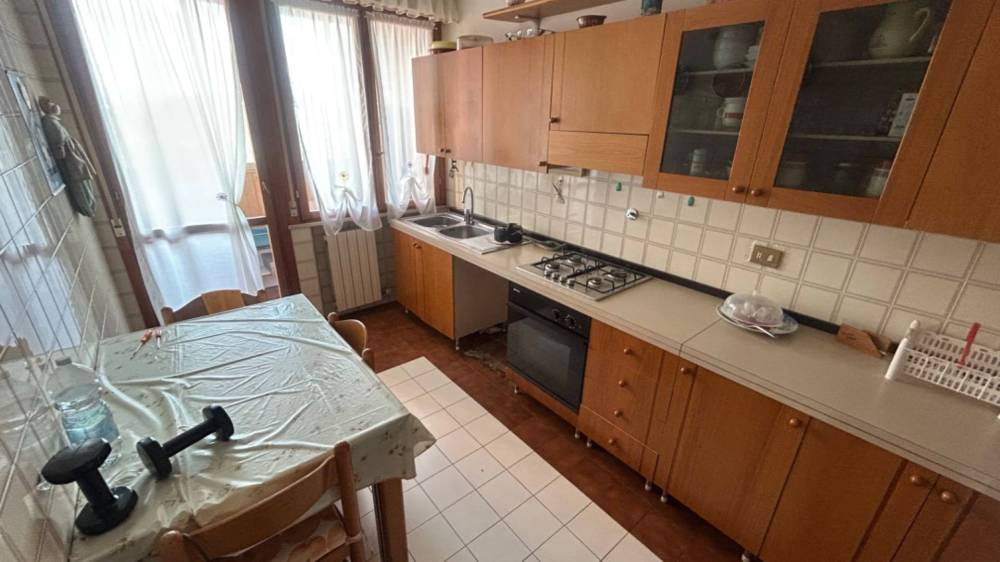 appartamento in vendita a Parma in zona Centro Storico