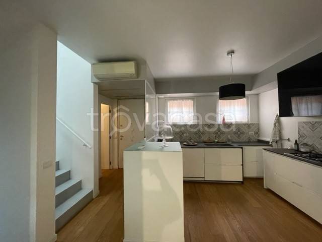 casa indipendente in vendita a Parma in zona Gaione
