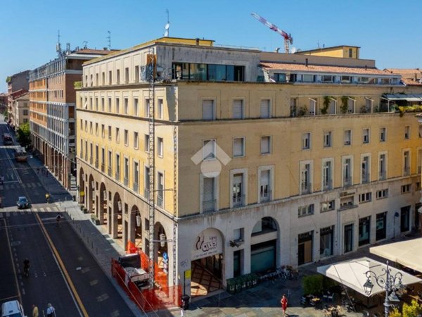 appartamento in vendita a Parma in zona Centro Storico